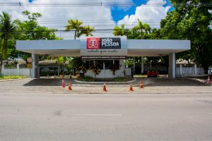 Prefeitura de João Pessoa autoriza abertura do comércio, atividades religiosas e disciplina aulas e circulação na Orla