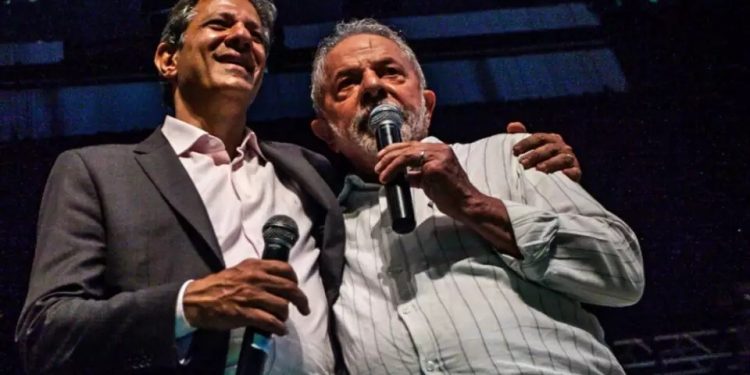 Mercado vê Haddad mais fraco e avaliação positiva do governo Lula derrete, mostra pesquisa